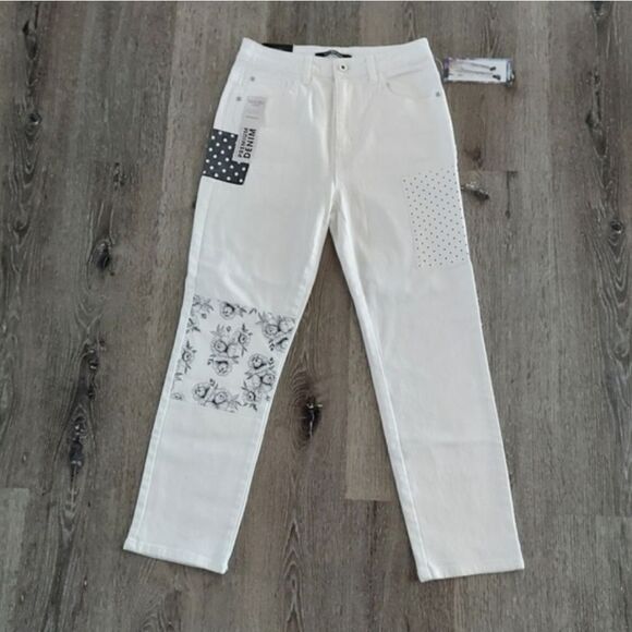 NWT Mamba White Patchwork Mom Jeans Size 9/29 - Picture 1 of 10